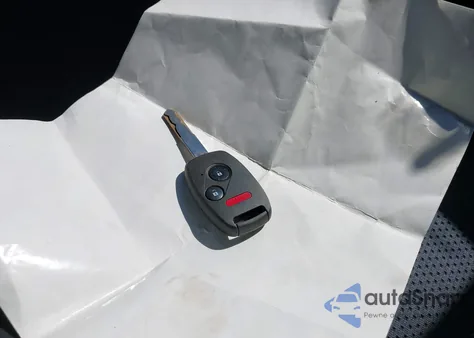 2008 Honda Fit Sport z USA, uszkodzony, nr VIN JHMGD37648S000113